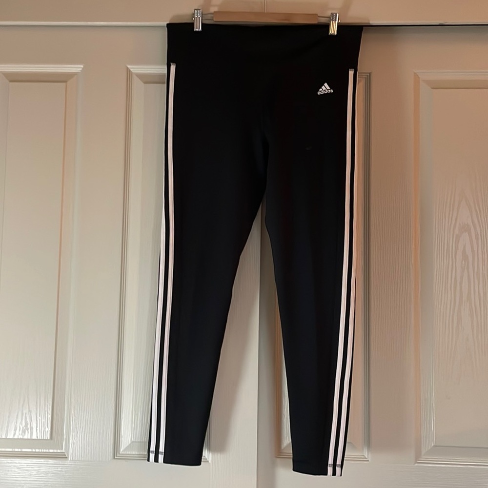 Used Adidas Leggings size XL
